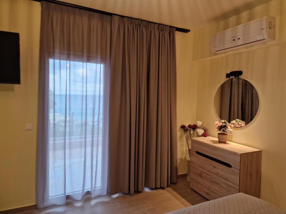 Apartmán Solymar Prive Archangelos  Exteriér fotografie